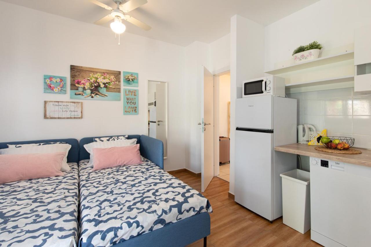 מאלינסקה Apartment Dida I Mara מראה חיצוני תמונה